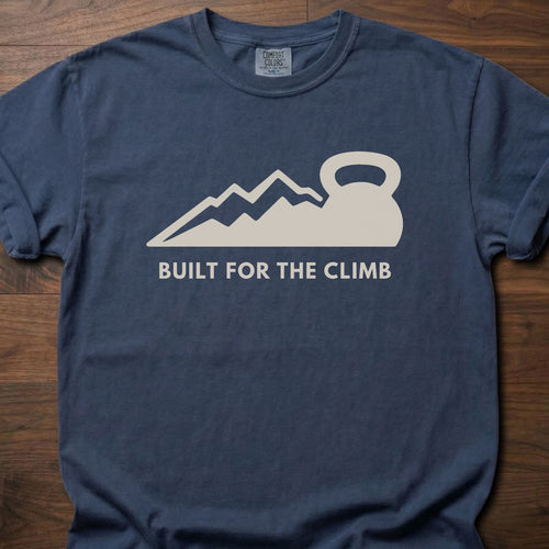 Built For The Climb strength training t-shirt with mountain and kettlebell design – Navy