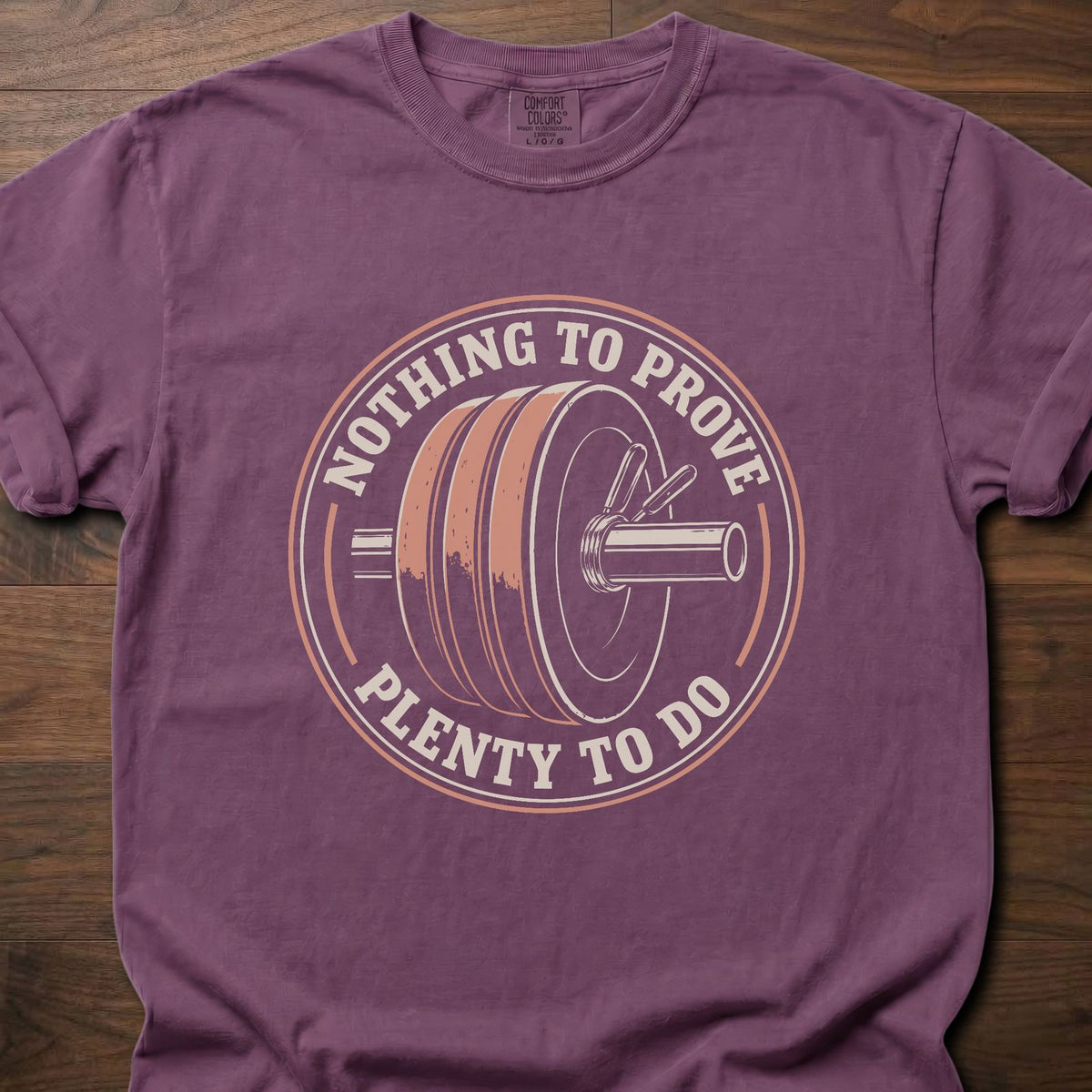 Nothing To Prove weightlifting t-shirt with vintage distressed circular graphic – Berry