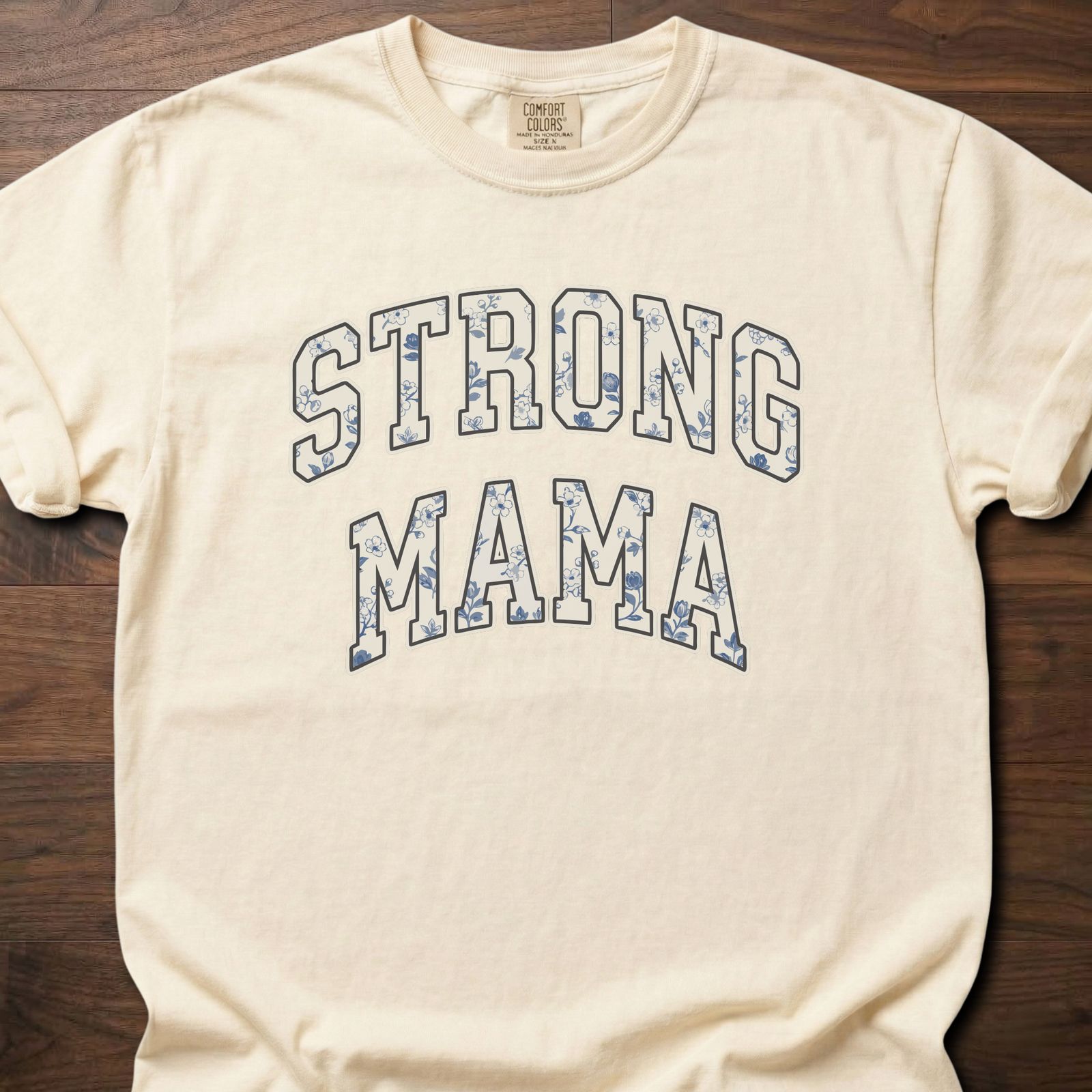 Strong Mama strength training t-shirt with vintage varsity lettering design – Ivory