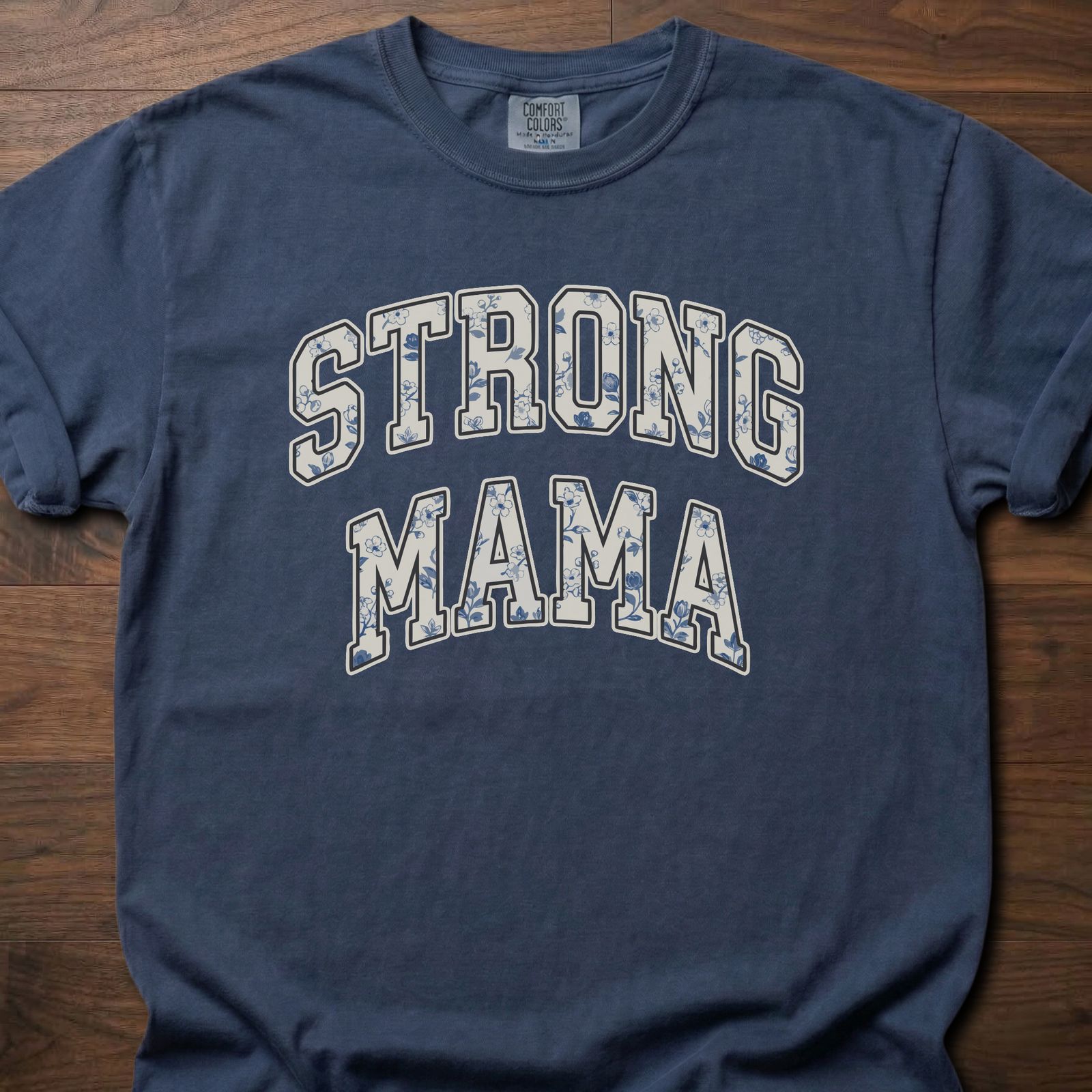 Strong Mama strength training t-shirt with vintage varsity lettering design – Navy